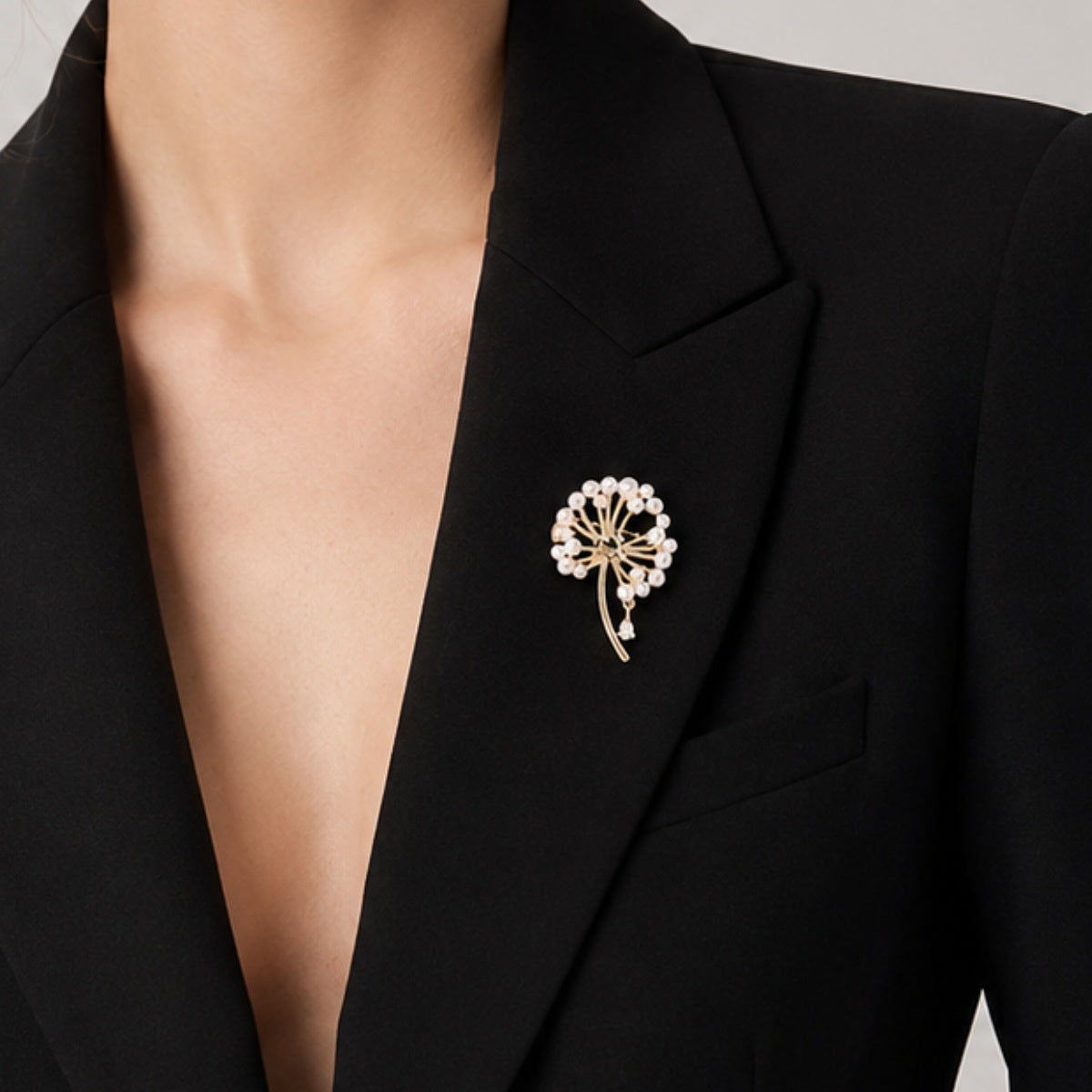 Dandelion Pearl Rhinestone Brooch