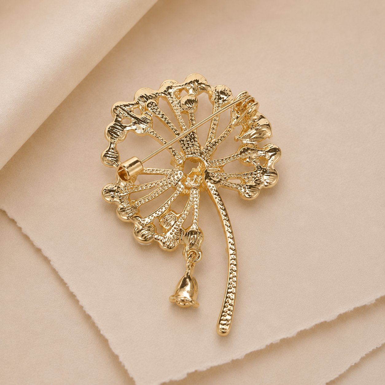 Dandelion Pearl Rhinestone Brooch