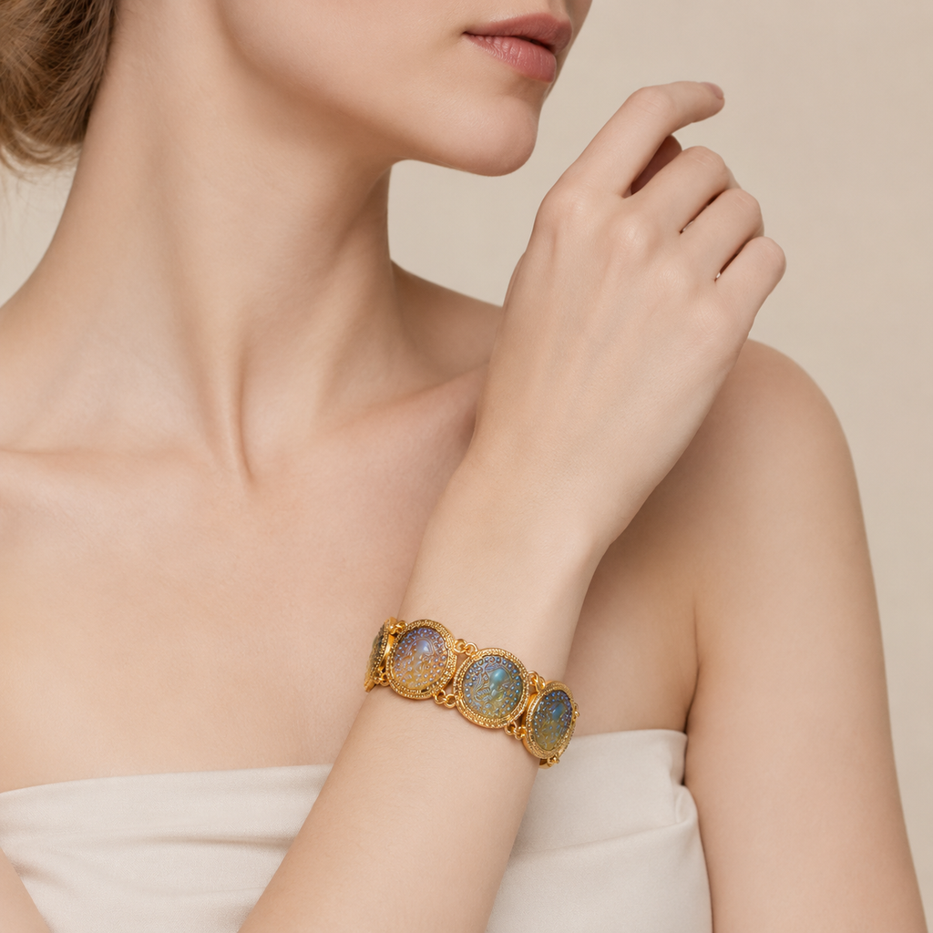 Mermaid Relief Link Bracelet