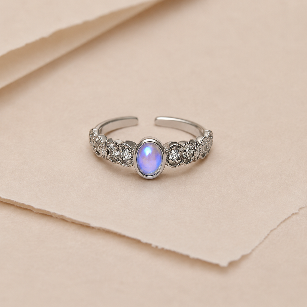 Oval Cabochon Sparkle Ring