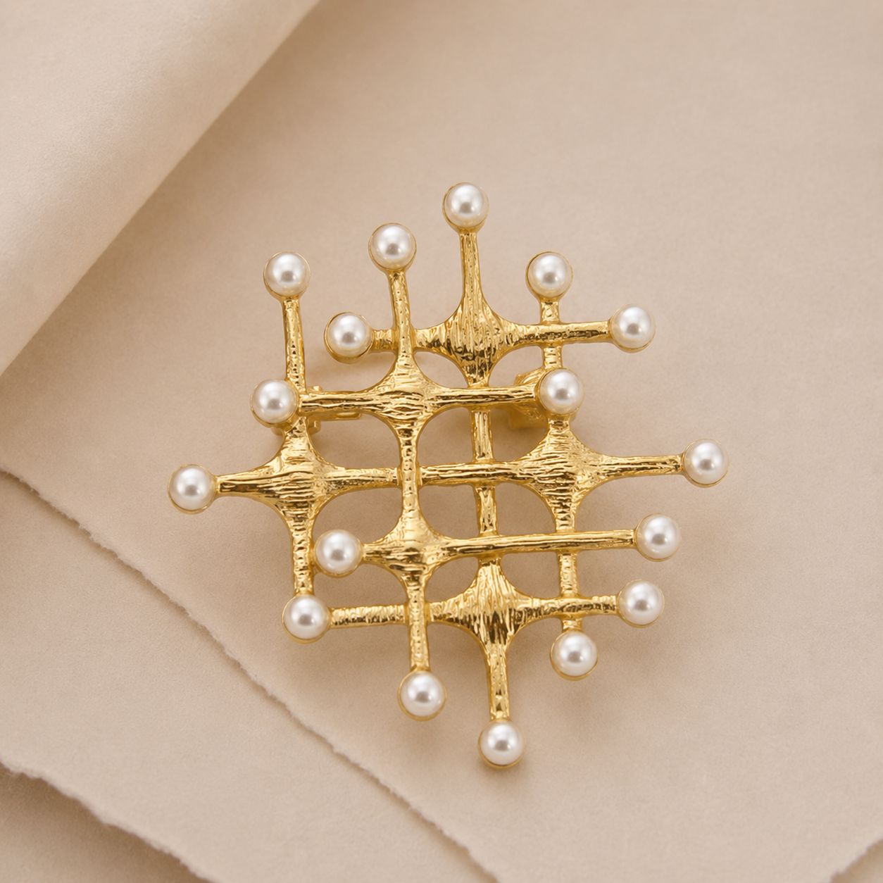 Lattice Bead Statement Brooch