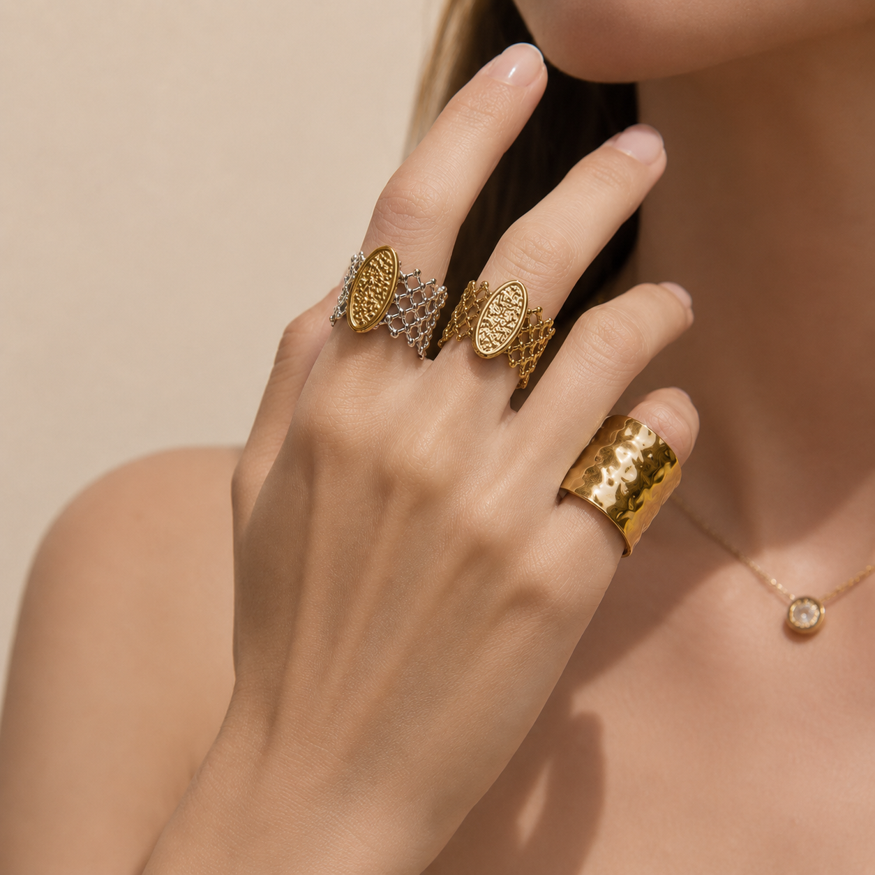 Textured Mesh Statement Ring