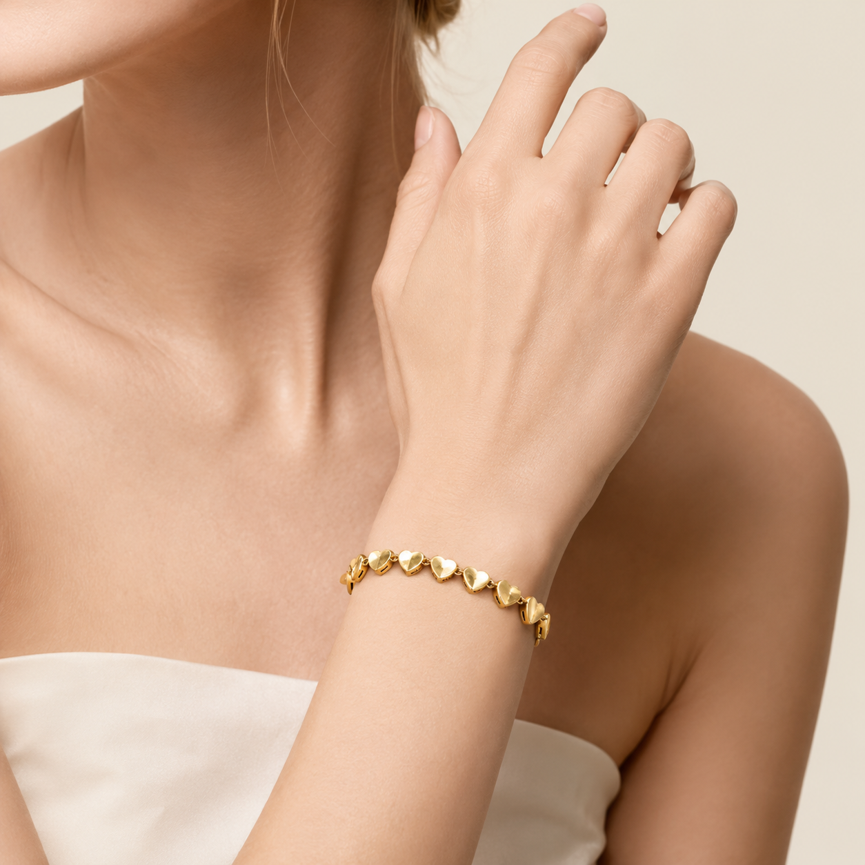 Textured Heart Link Bracelet