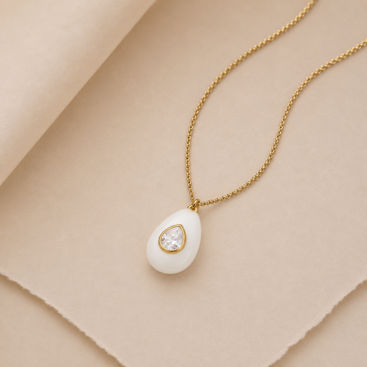 Layered Stone Pendant Necklace