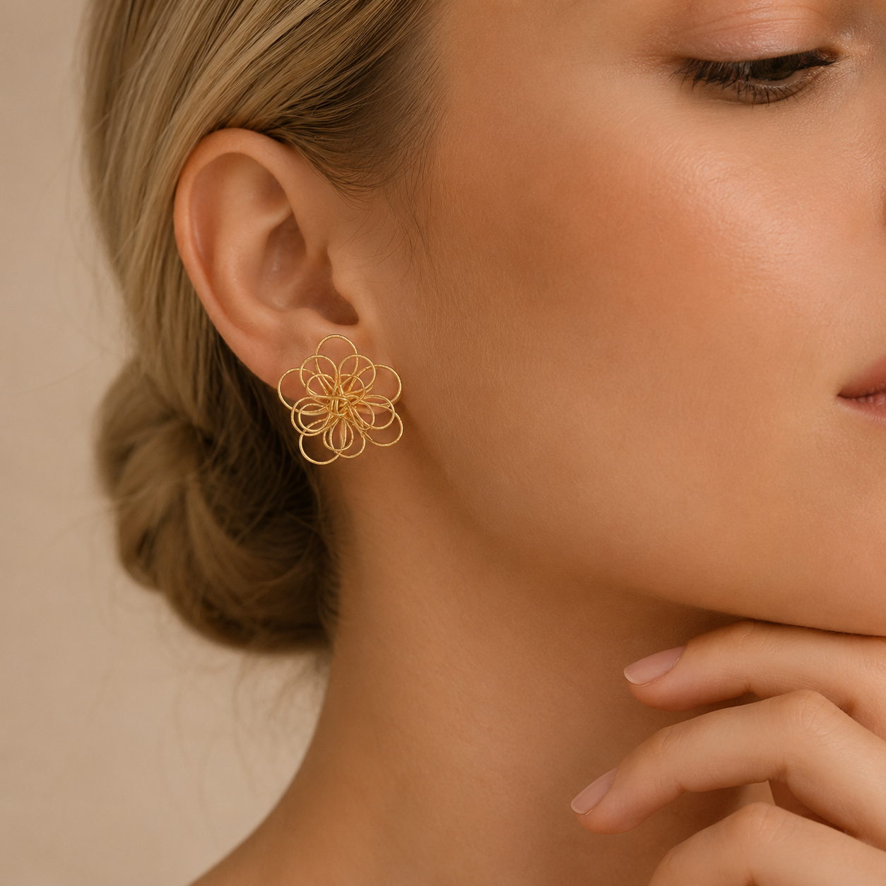 Looped Flower Stud Earrings