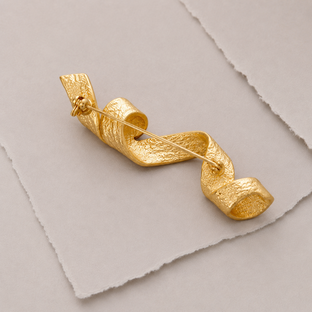 Sparkly Ribbon Brooch