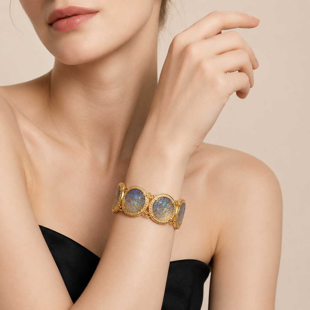 Mermaid Relief Link Bracelet
