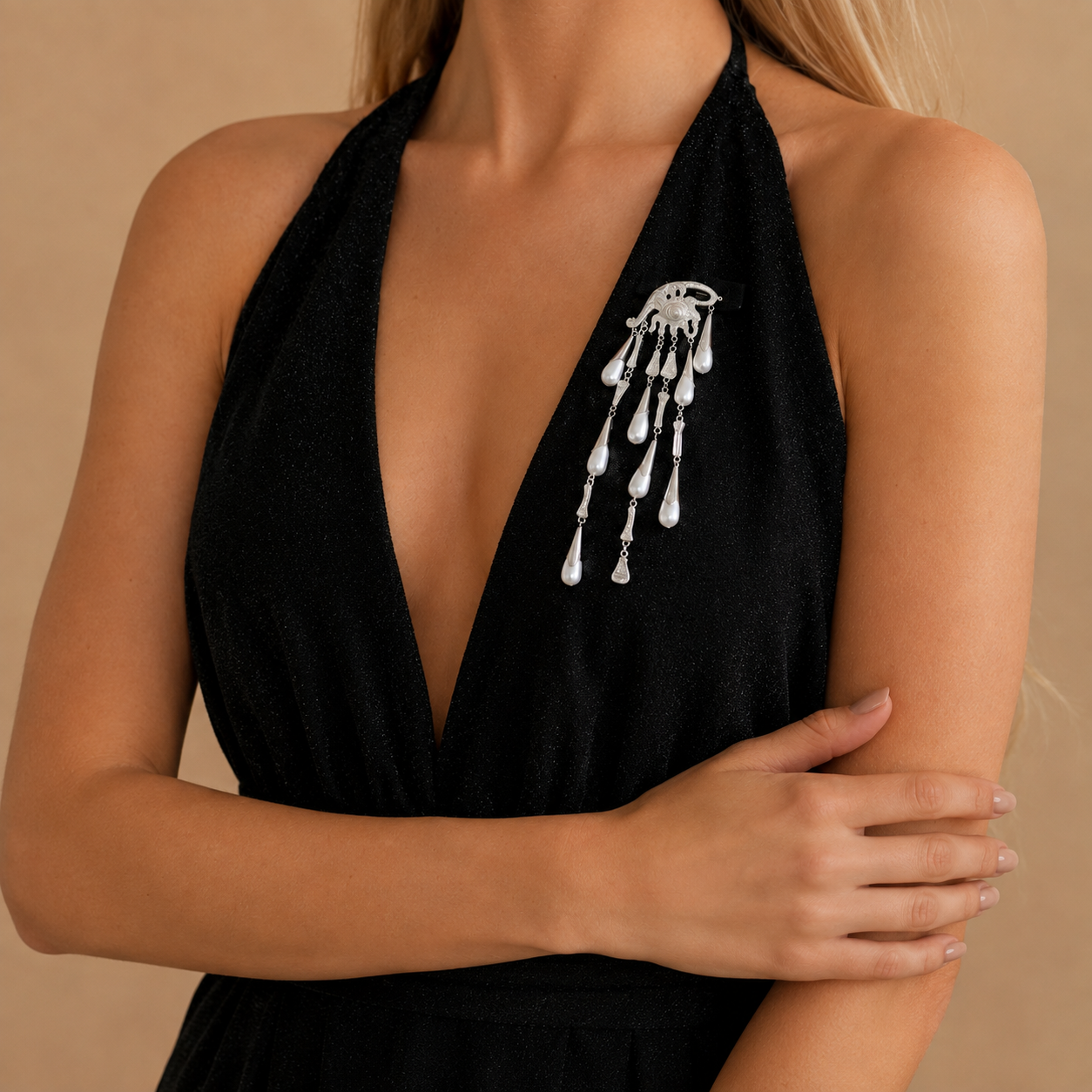 Mystic Gaze Fringe Brooch