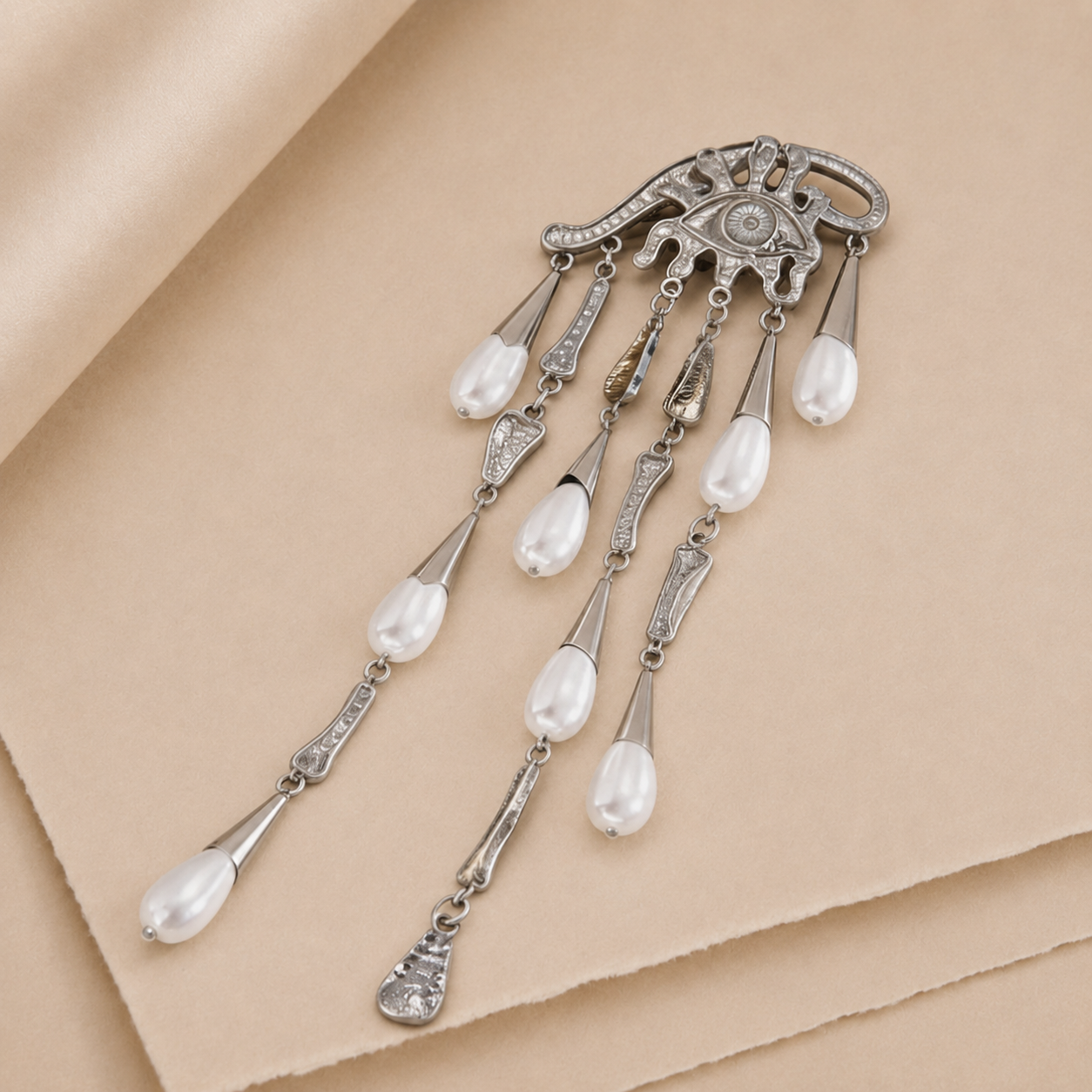 Mystic Gaze Fringe Brooch